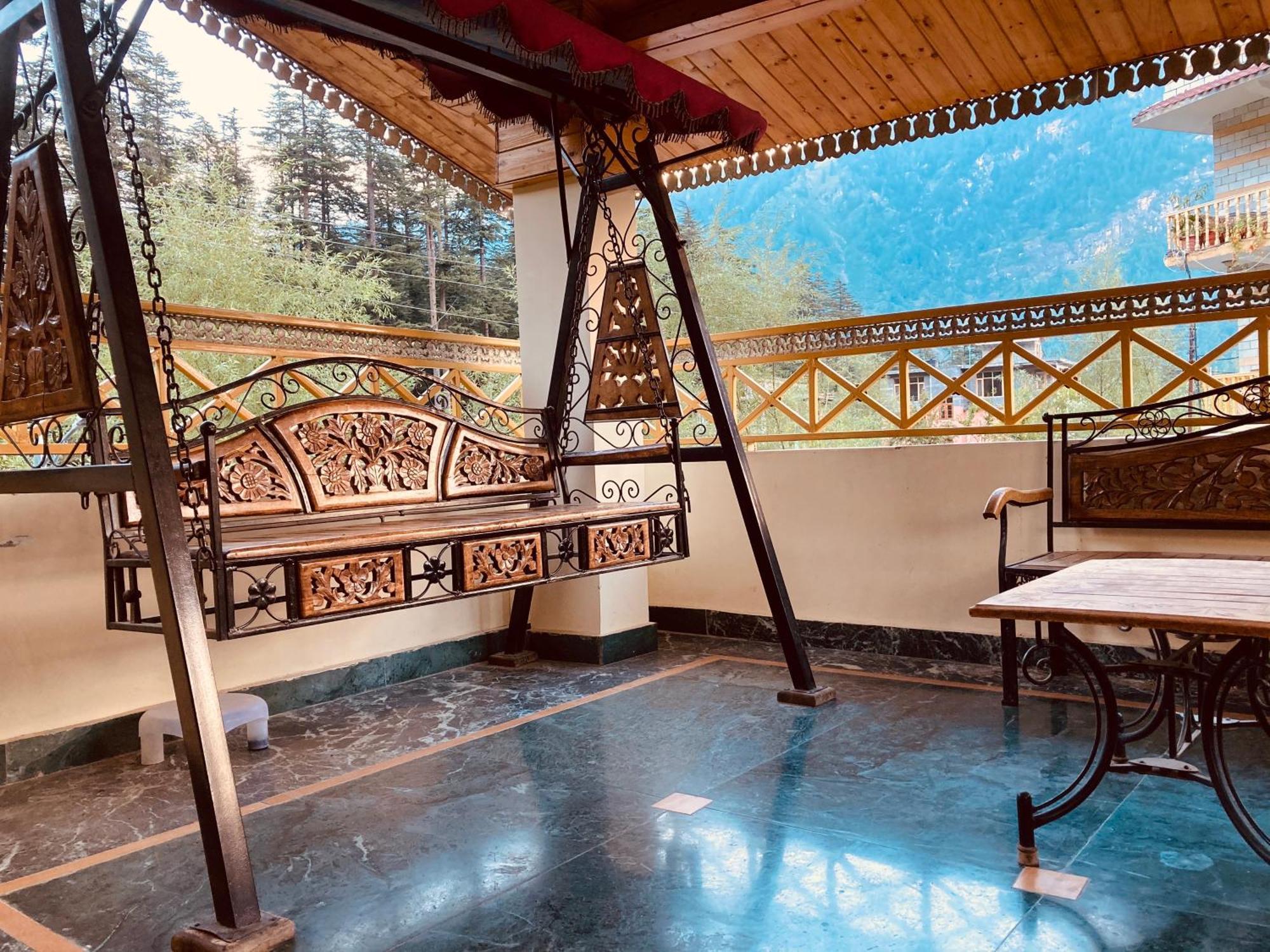Woods Villa Cottage, Manali エクステリア 写真