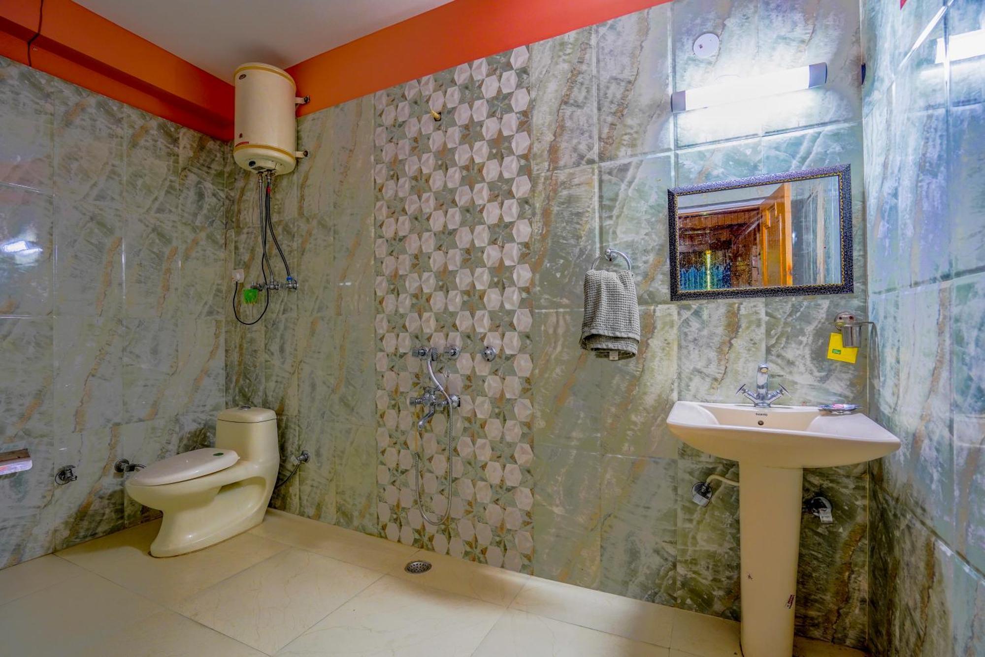 Woods Villa Cottage, Manali エクステリア 写真
