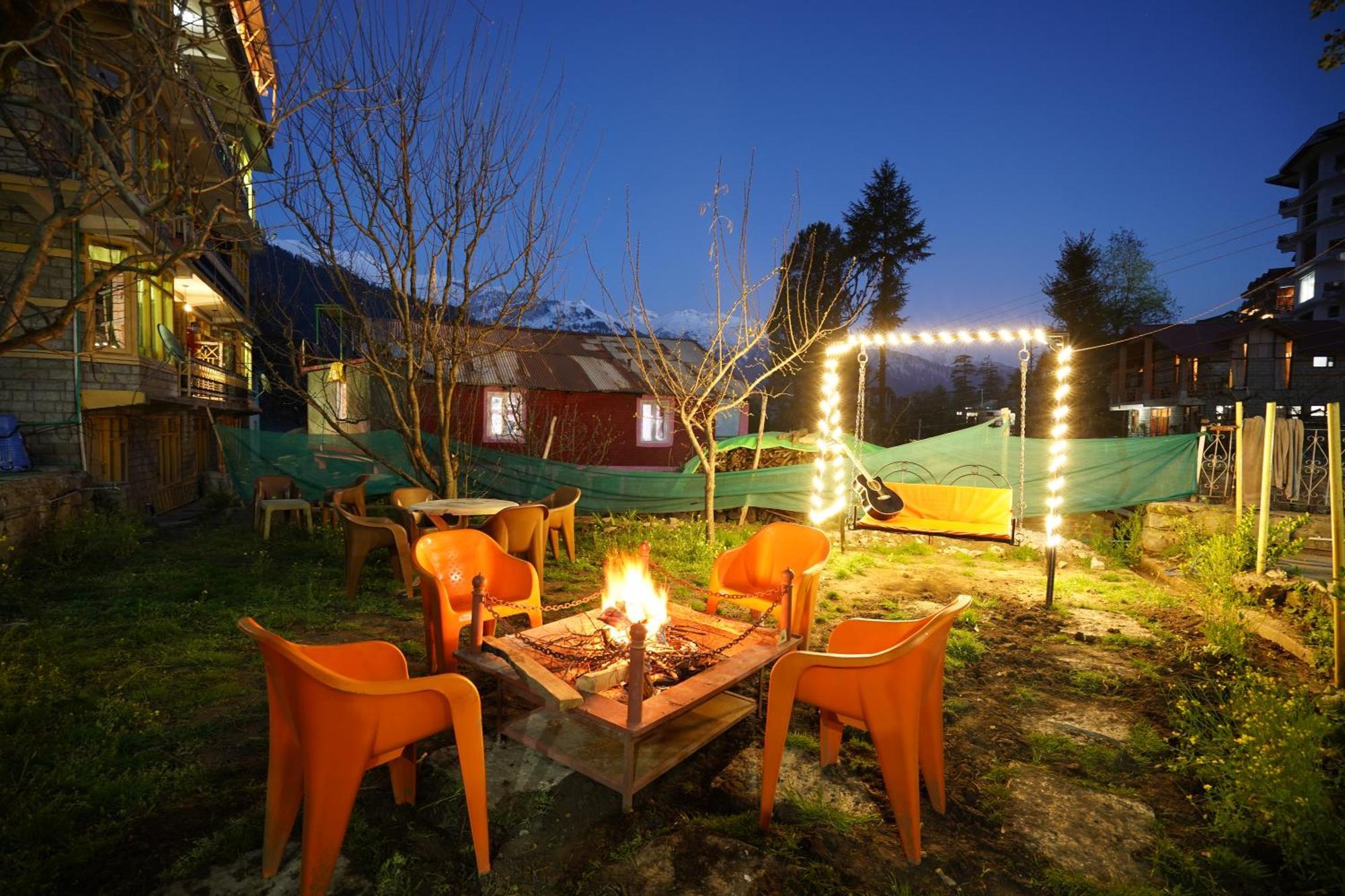 Woods Villa Cottage, Manali エクステリア 写真