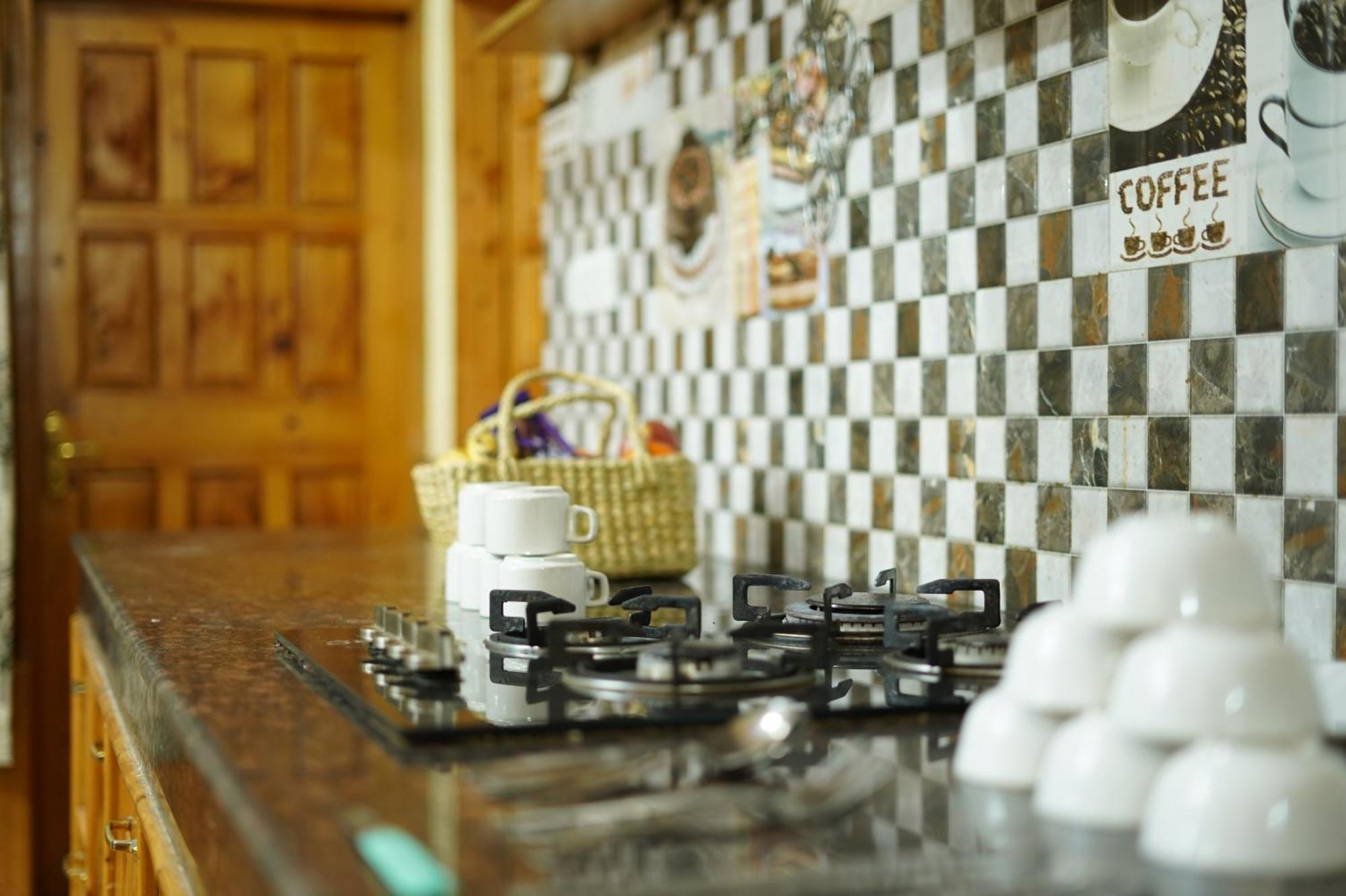 Woods Villa Cottage, Manali エクステリア 写真