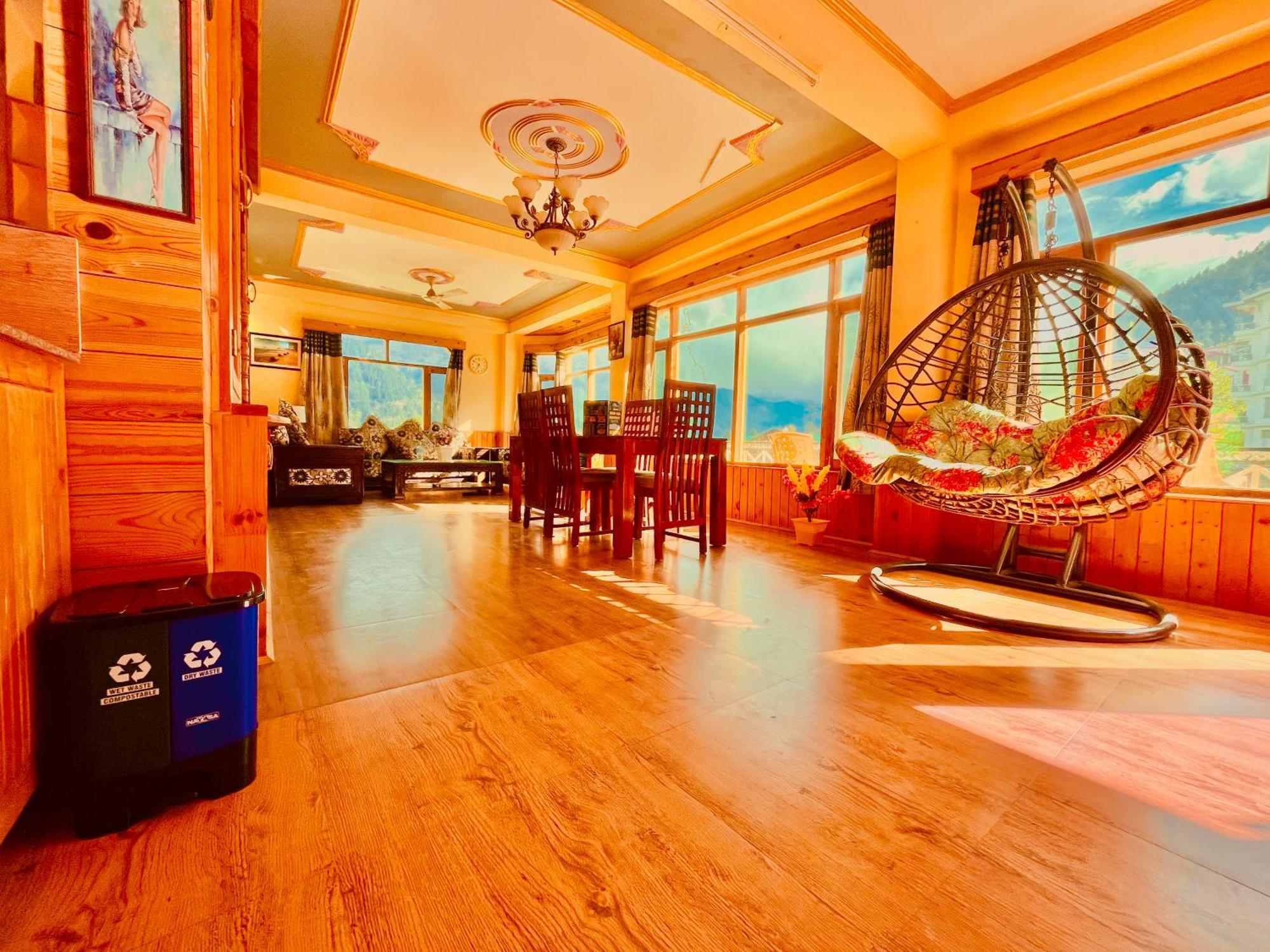Woods Villa Cottage, Manali エクステリア 写真
