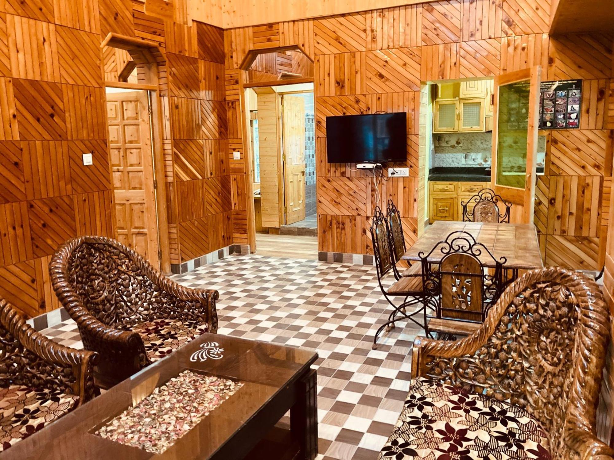 Woods Villa Cottage, Manali エクステリア 写真